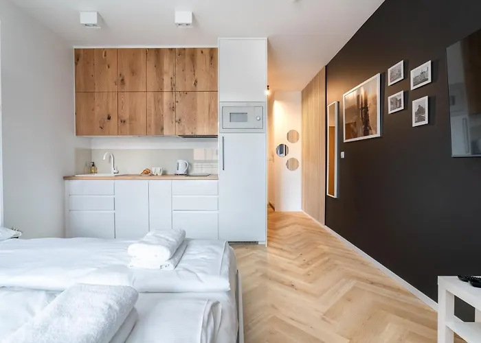 Ina Rent - Stare Miasto- Bastion Walowa *